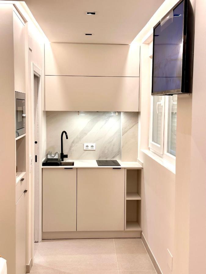 بينالماذينا Suite Ron In Marina 2 People Puerto Deportivo المظهر الخارجي الصورة